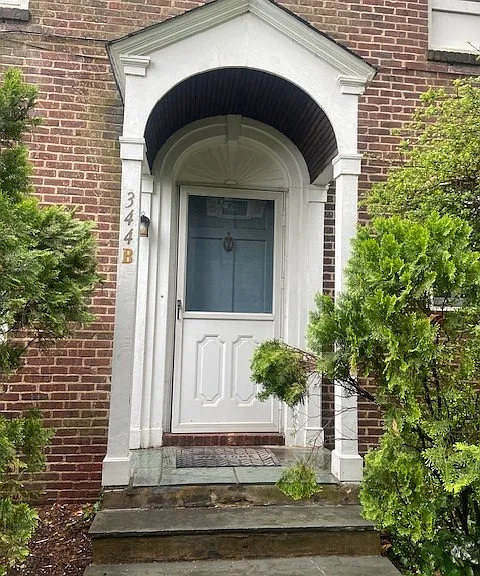 344 Plaza Rd N #B — Photo 2