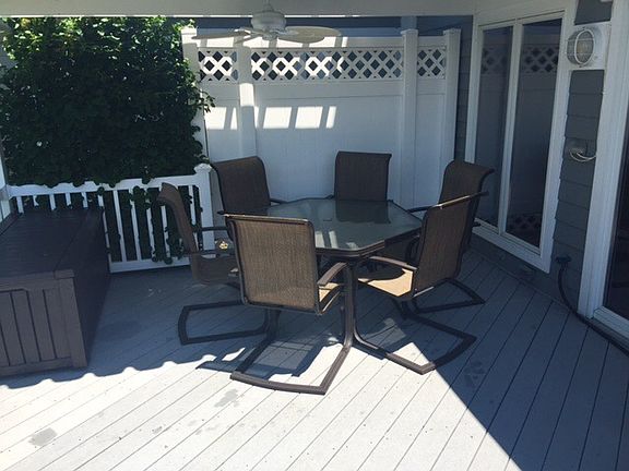 3rd image of 105 Marina Point Dr