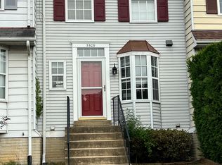 5509 Woodlawn Manor Ct, Alexandria, VA 22309