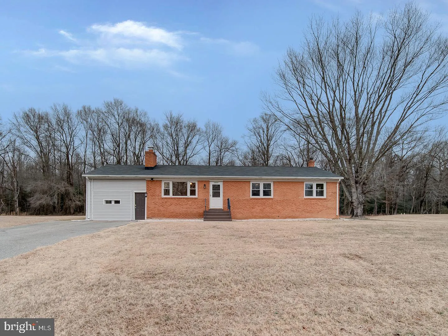 10524 Deacon Rd photo 1