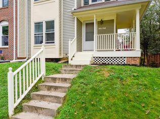11567 Hill Meade Ln, Woodbridge, VA 22192