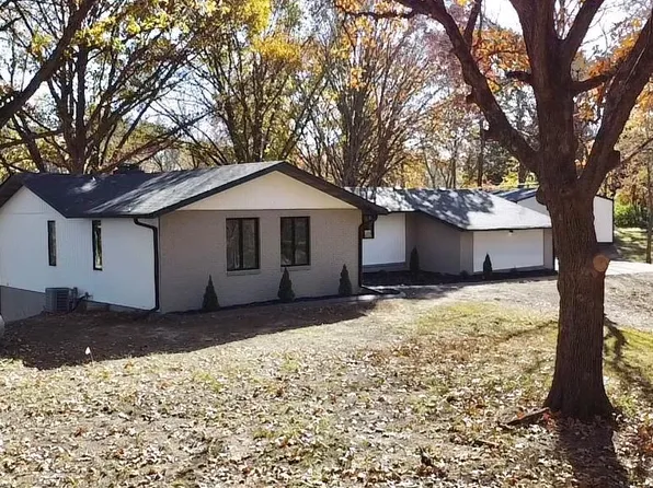 13445 Michael Rd, Highland, IL 62249