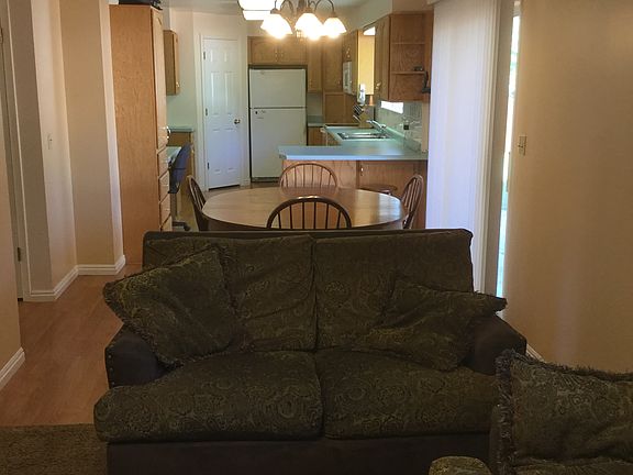 Open Floor Plan!