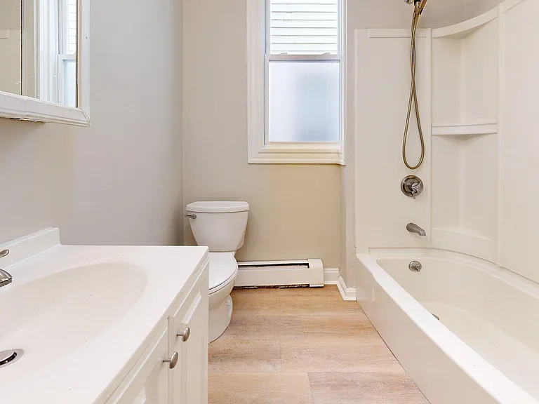 205 Chelsea St #3 — Photo 21