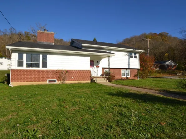 942 Meadow Lane Dr, Ripley, OH 45167