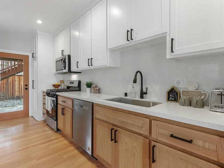 1720 U St #4 — Photo 13