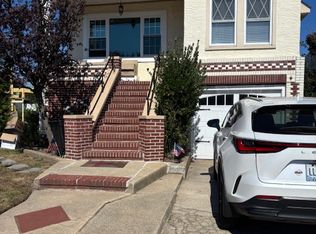 367 E Chester St, Long Beach, NY 11561