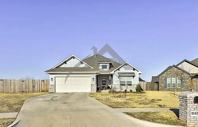 10421 Salt Fork Dr — Photo 1