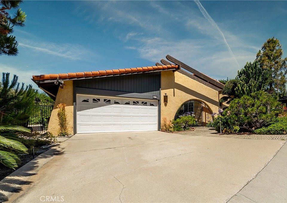 1st image of 2671 Sleepy Hollow Pl
