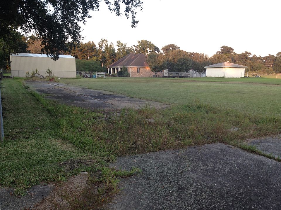 1st image of 1 Old Natalie Dr