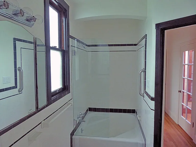 185 Beaver St — Photo 27