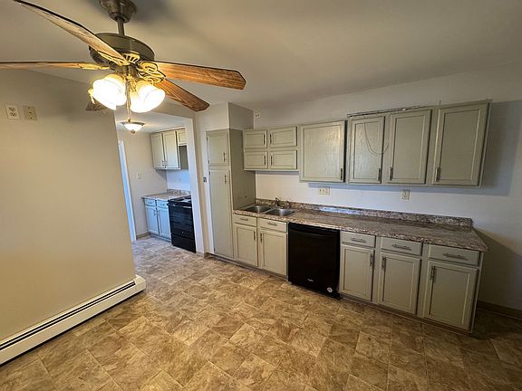 3rd image of 805 Washington Ave