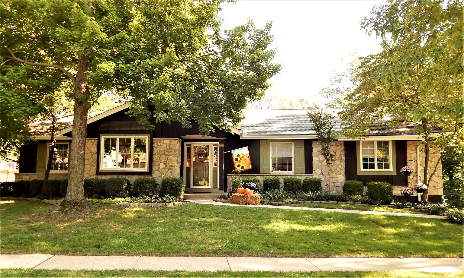 1733 Summer Lake Dr photo 1