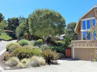 2 Lucille Way, Orinda, CA 94563
