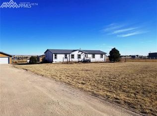 5985 Renneberger Rd, Peyton, CO 80831