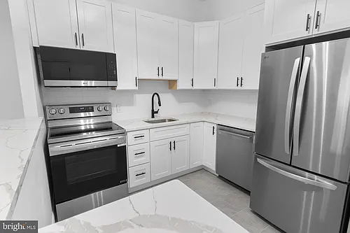 4930 W Chester Pike #303 Photo 1