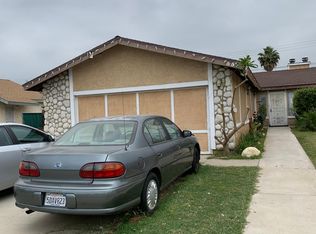 559 E 3rd St, Azusa, CA 91702