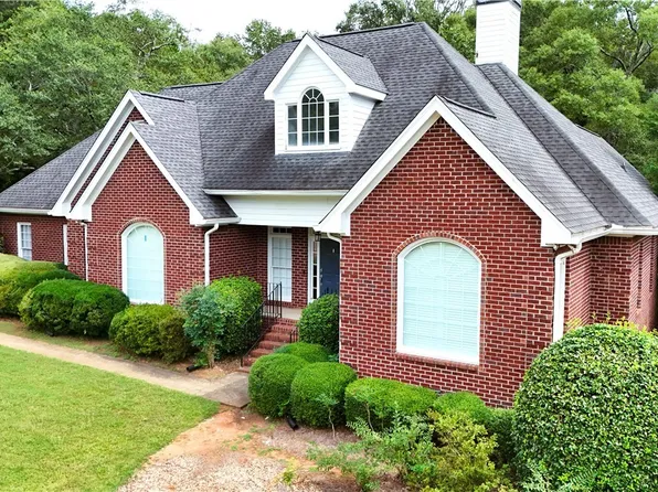 112 Deerhollow Road, Bogart, GA 30622