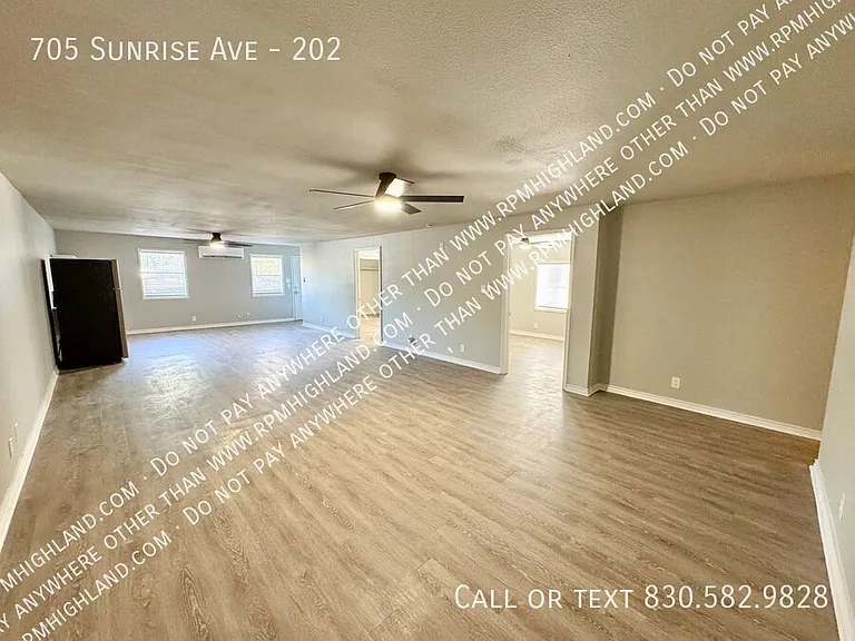 705 Sunrise Ave #202 — Photo 6