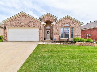 3900 Brandywine Ln, Fort Worth, TX 76244