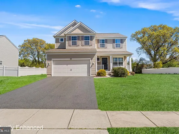 409 Pigott Dr, Florence, NJ 08518