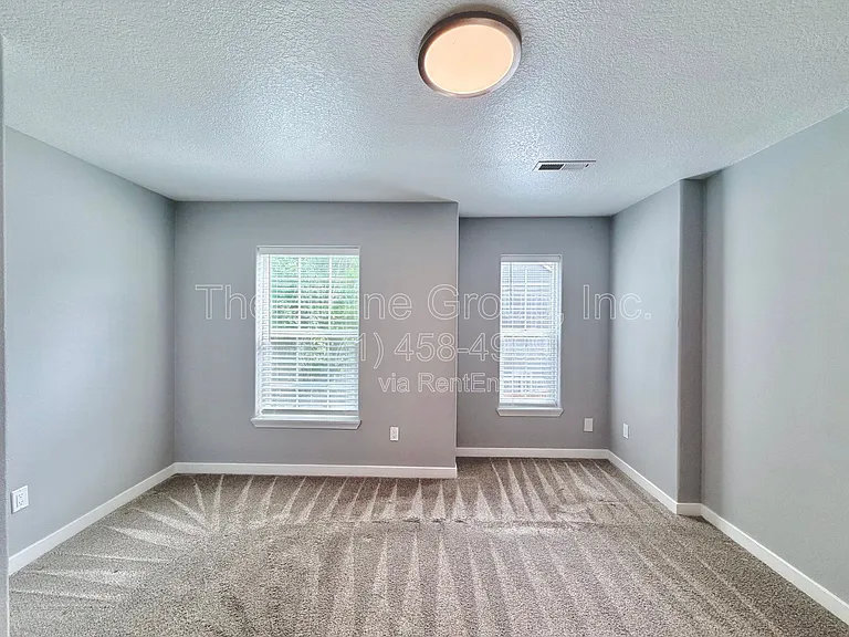 5847 SW Coventry Pl — Photo 24