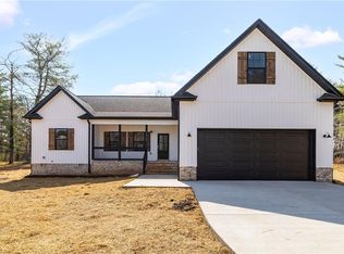 1448 River Rd, Stoneville, NC 27048