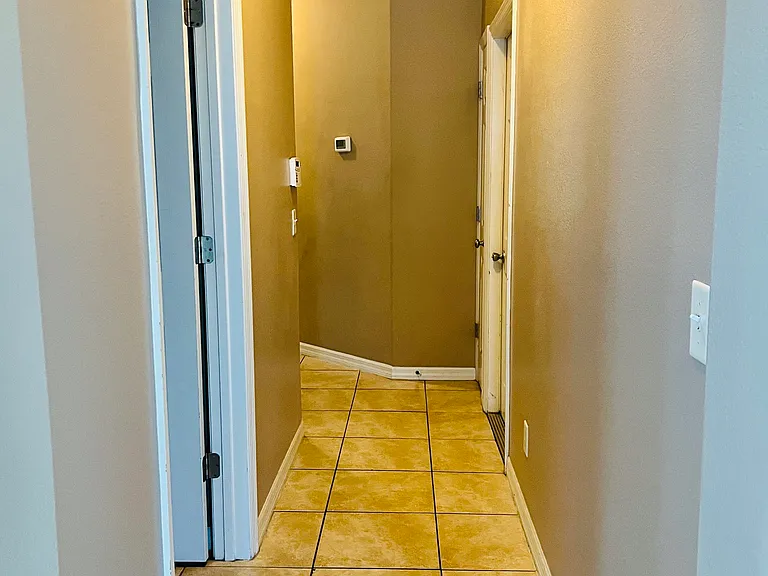 365 James Cir — Photo 15