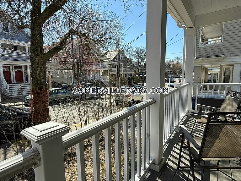 10 Dickson St — Photo 7