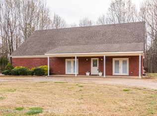 924 Mount Gilead Rd, Holly Springs, MS 38635