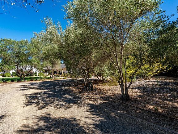 3rd image of 1054 Olive Hill Lane