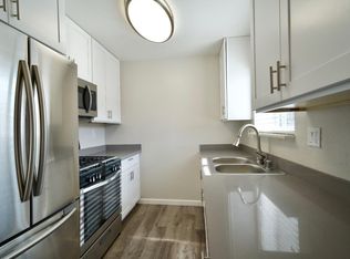 1336 Adobe Dr APT 3, Pacifica, CA 94044