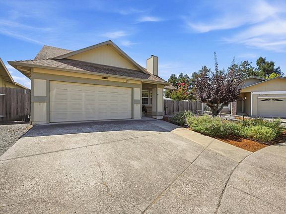 2nd image of 1411 Garrett Court