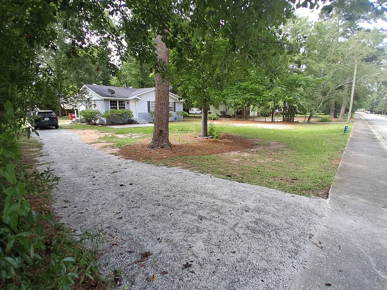 836 Mimosa Dr — Photo 9