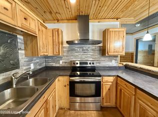 409 Woodhaven Ln, Leitchfield, KY 42754