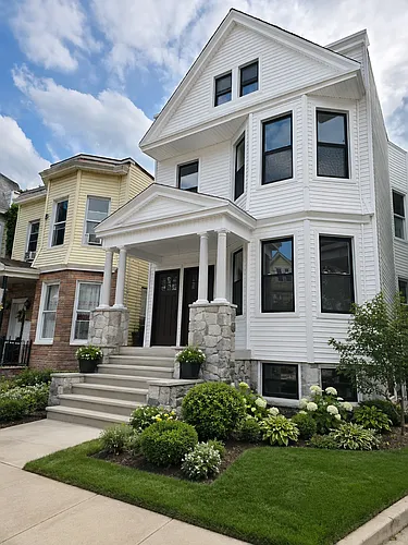 15 Dwight St Photo 1
