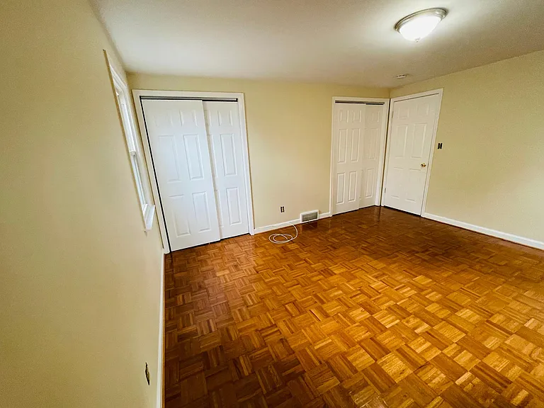 157 Fairgreen Dr #RIGHT — Photo 17