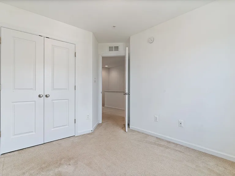 23048 Mountain Laurel Ln — Photo 21