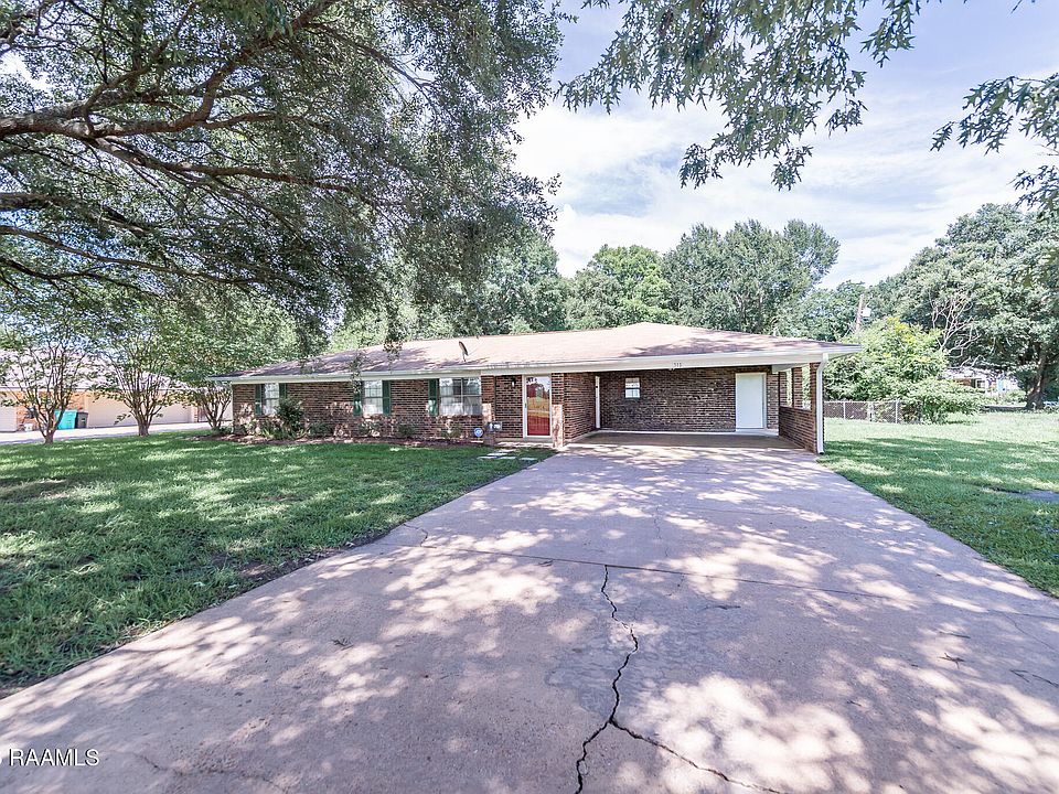 1st image of 313 Colt Ave