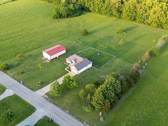 5th image of 1036 Ridgewood Farms Rd