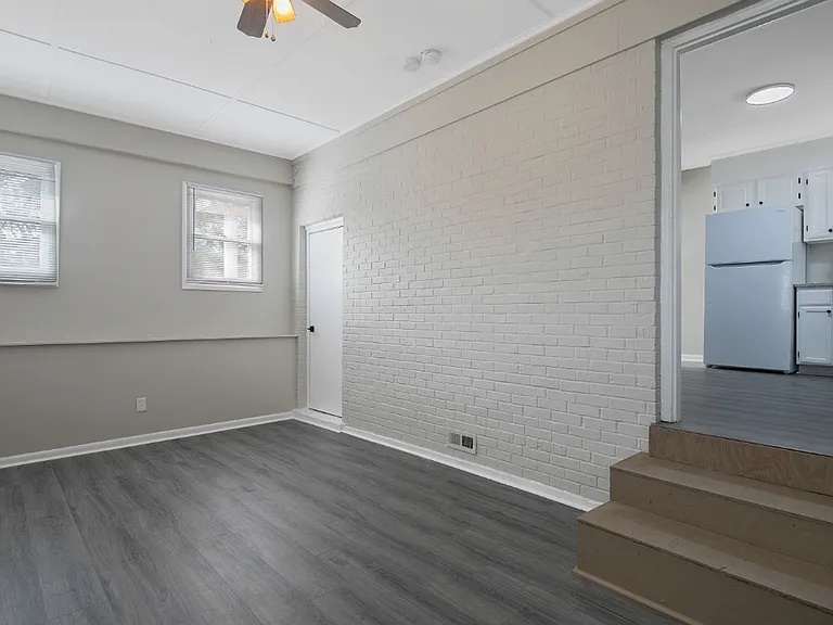 7252 Ainsley St — Photo 6