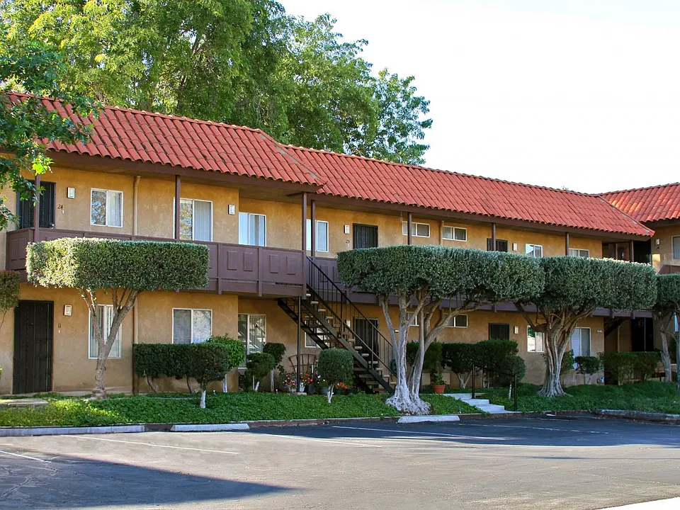 Elan Pointe Vista