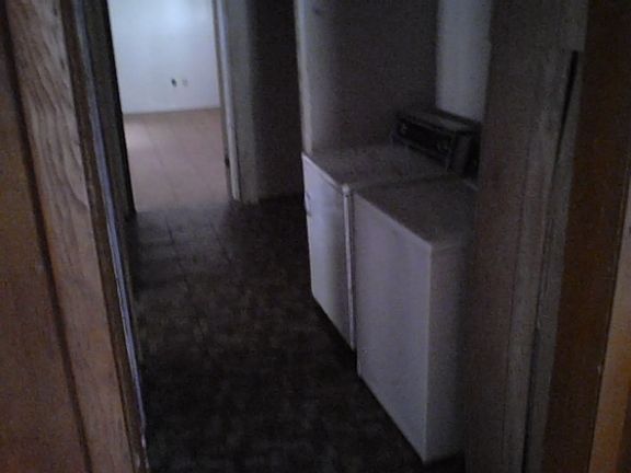 4th image of 1416 Oakland St