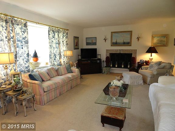 2nd image of 37 Graceford Dr