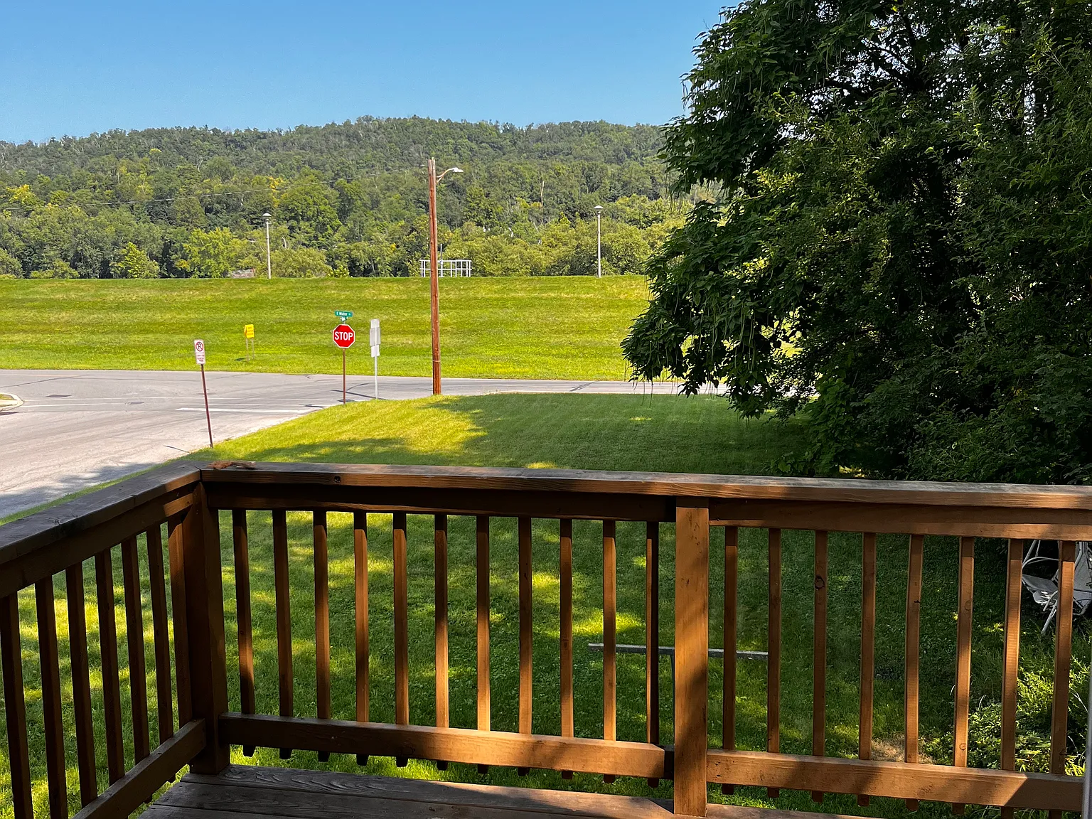 2 bed, 1450 sqft, $975 — Photo 1