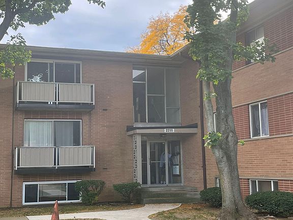 3rd image of 22111 River Oaks Dr #D9