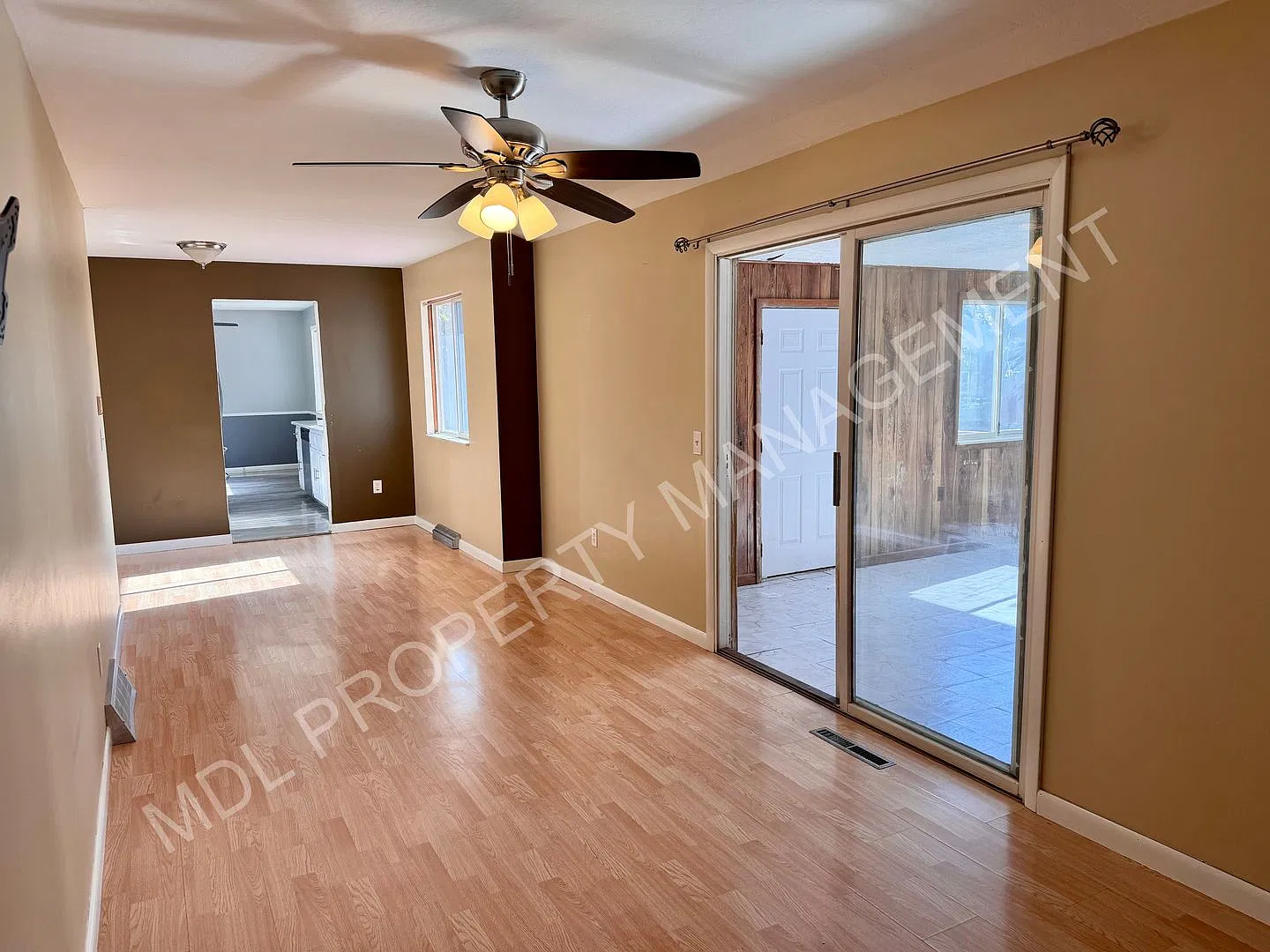 3-Bedroom House in Saginaw — Photo 4