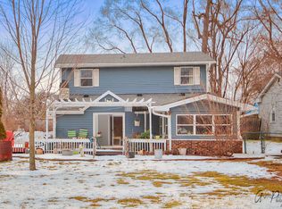 2509 S Harriet Ln, McHenry, IL 60051