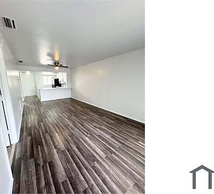 3rd image of 2700 Park Windsor Dr APT 712