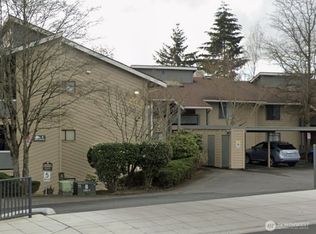 4800 200th St SW APT E201, Lynnwood, WA